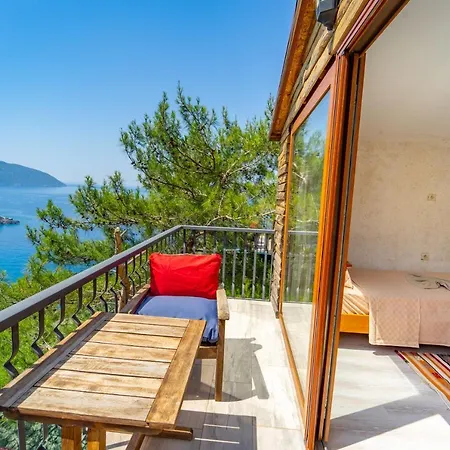 Bed & Breakfast Manzara Bungalow *