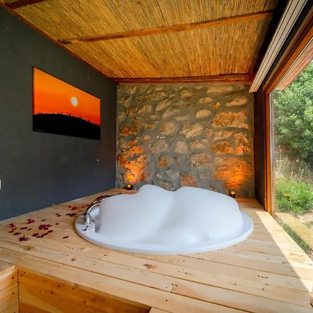 Manzara Bungalow Bed & Breakfast
