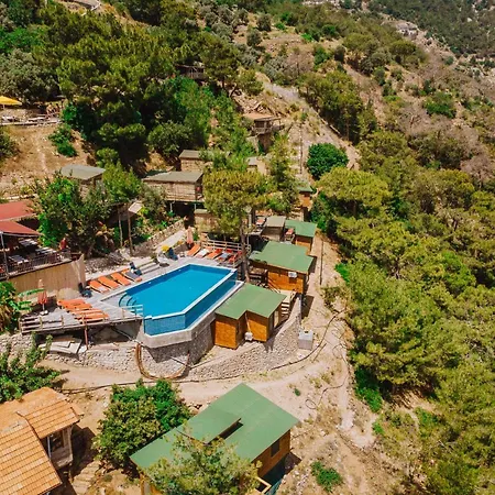 Bed & Breakfast Manzara Bungalow 3*