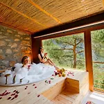 Manzara Bungalow 3*